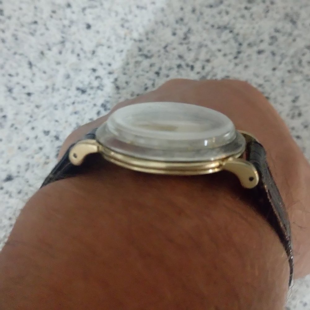 RARE 40's Omega Bumper Automatic 14K Gold Watch - Picture 2 of 11